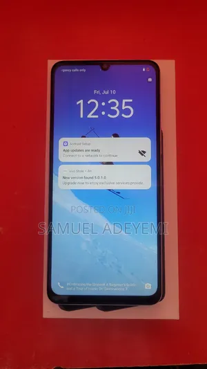 Vivo Y04 128 GB Gold