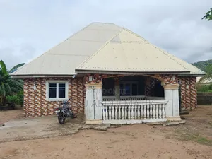 Furnished 4bdrm House in Abobo Adavi Local, Okene for sale