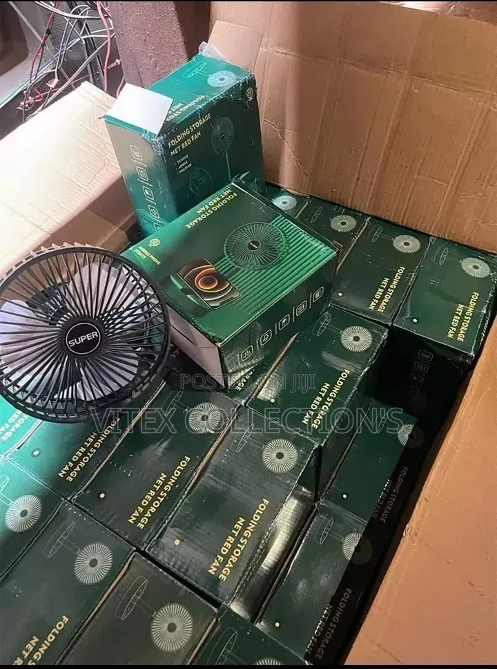 Foldable Green Fan