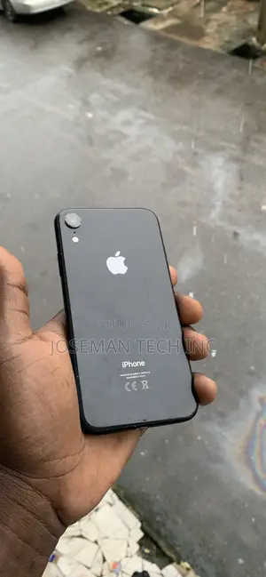 Apple iPhone XR 64 GB Black