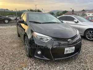 Toyota Corolla LE Eco 4dr Sedan (1.8L 4cyl CVT) 2016 Black