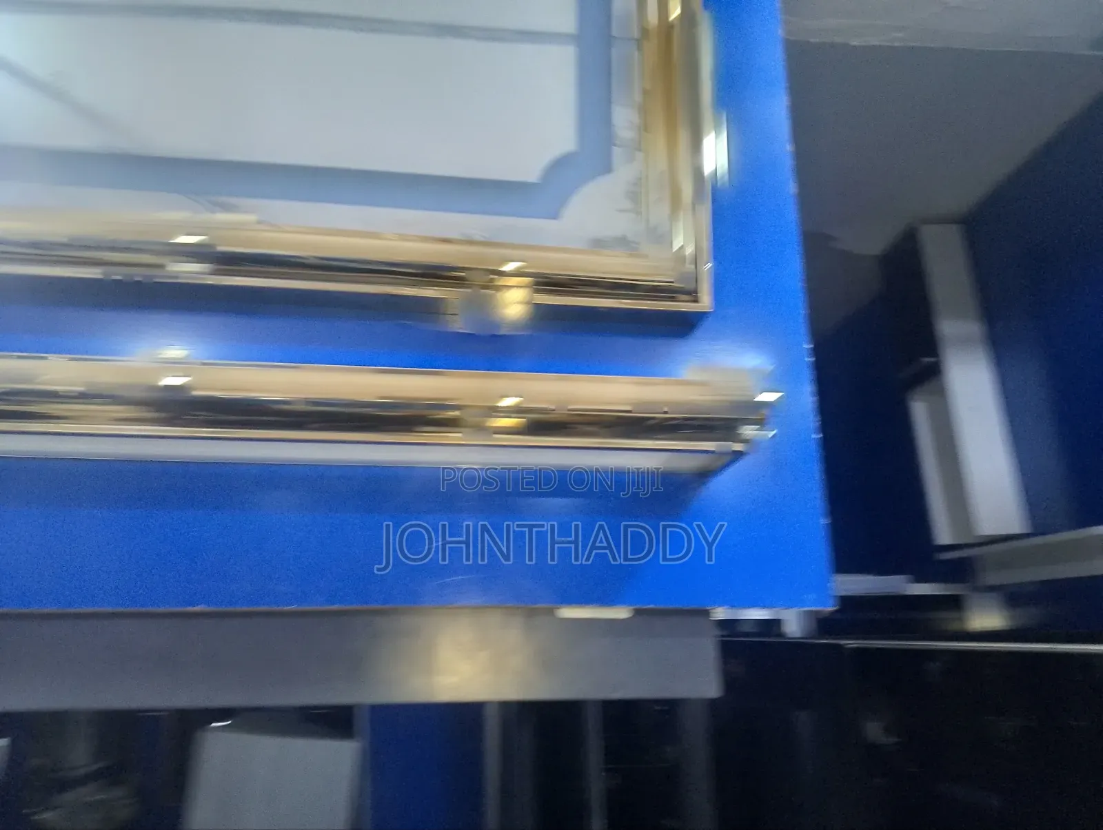 Mirror With Light and Plain
