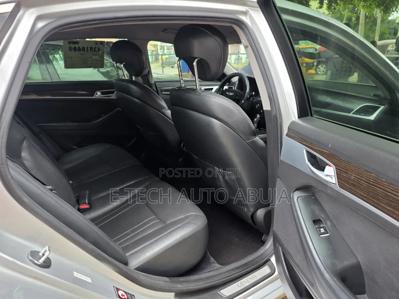 Genesis G90 2015 Silver