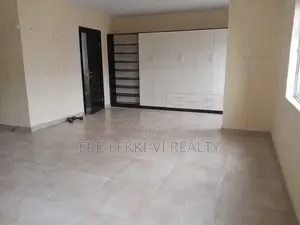 4bdrm Maisonette in Ikate for rent