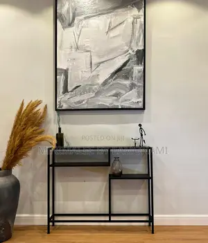 Koshor Decor Console