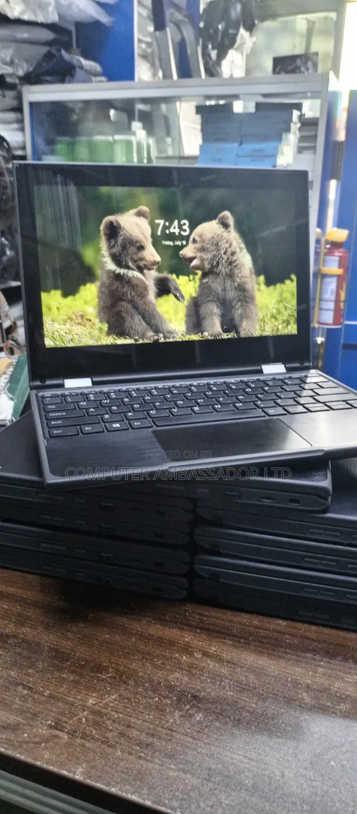 Laptop Lenovo 300e 4GB Intel SSD 128GB