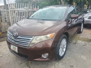 Toyota Venza 2010 Brown