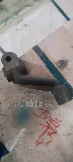 6105 Clutch Handle Seat