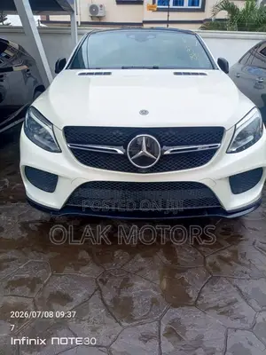 Mercedes-Benz GLE-Class 2019 White