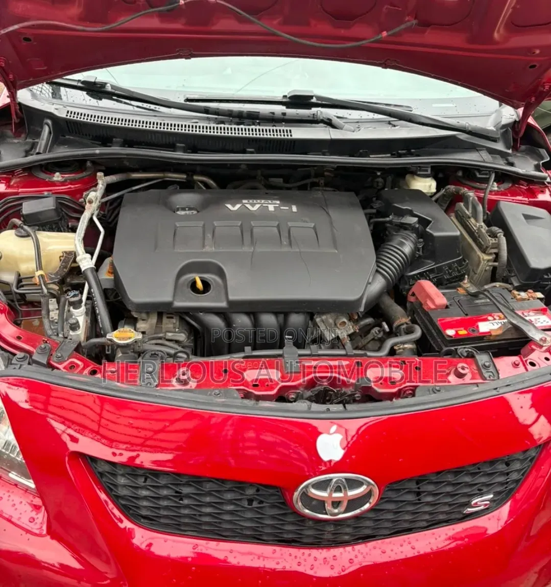 Toyota Corolla 2009 Red
