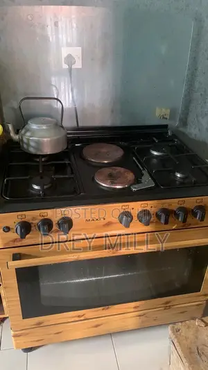 4 Face of Gas Cooker Two Electric Cooker