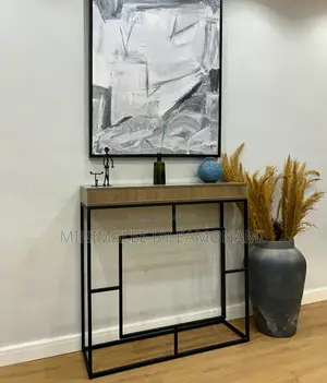 Mudia Decor Console