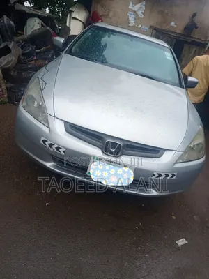 Honda Accord 2003 Silver