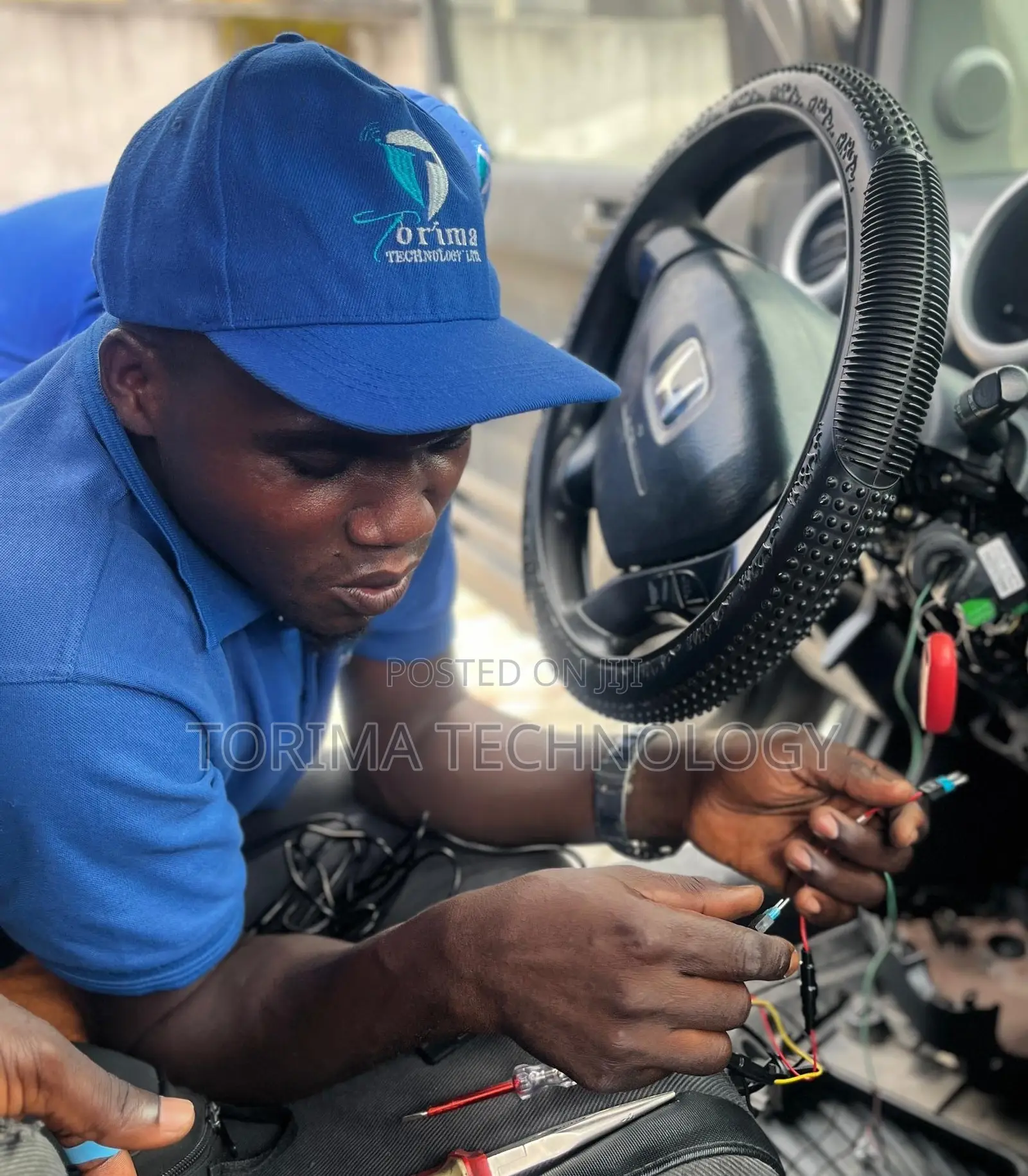 Car Tracking Installation