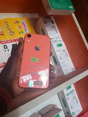 Apple iPhone XR 64 GB Pink