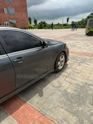 Toyota Camry 2011 Gray