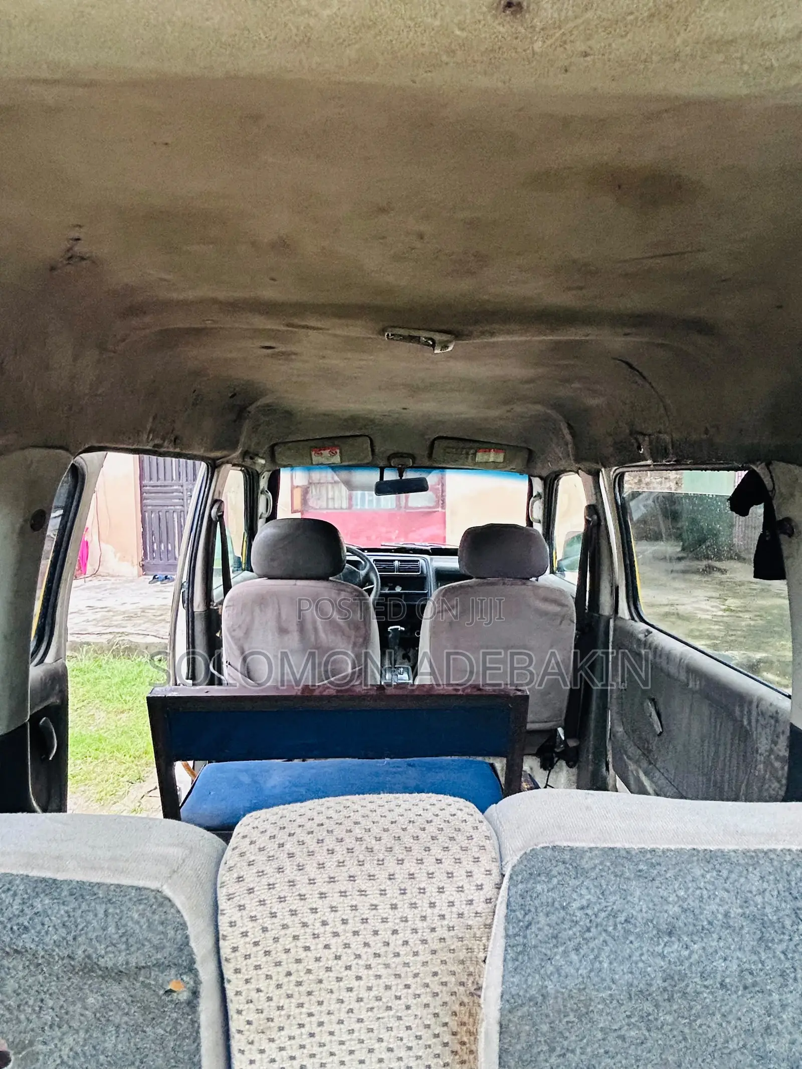 Suzuki APV Minibus 2008 Yellow