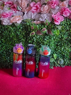 Gradient Flip-Top Reusable Water Bottle With Straw Lid