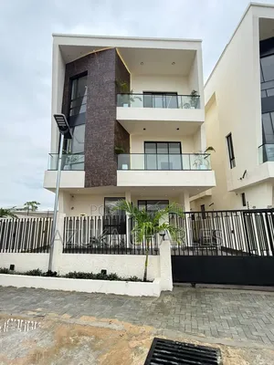 Furnished 5bdrm Duplex in O, Lekki Phase 2 for sale