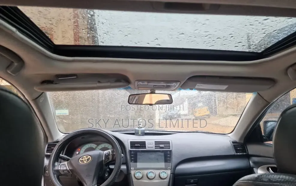 Toyota Camry SE V6 4dr Sedan (3.5L 6cyl 6AM) 2008 Silver