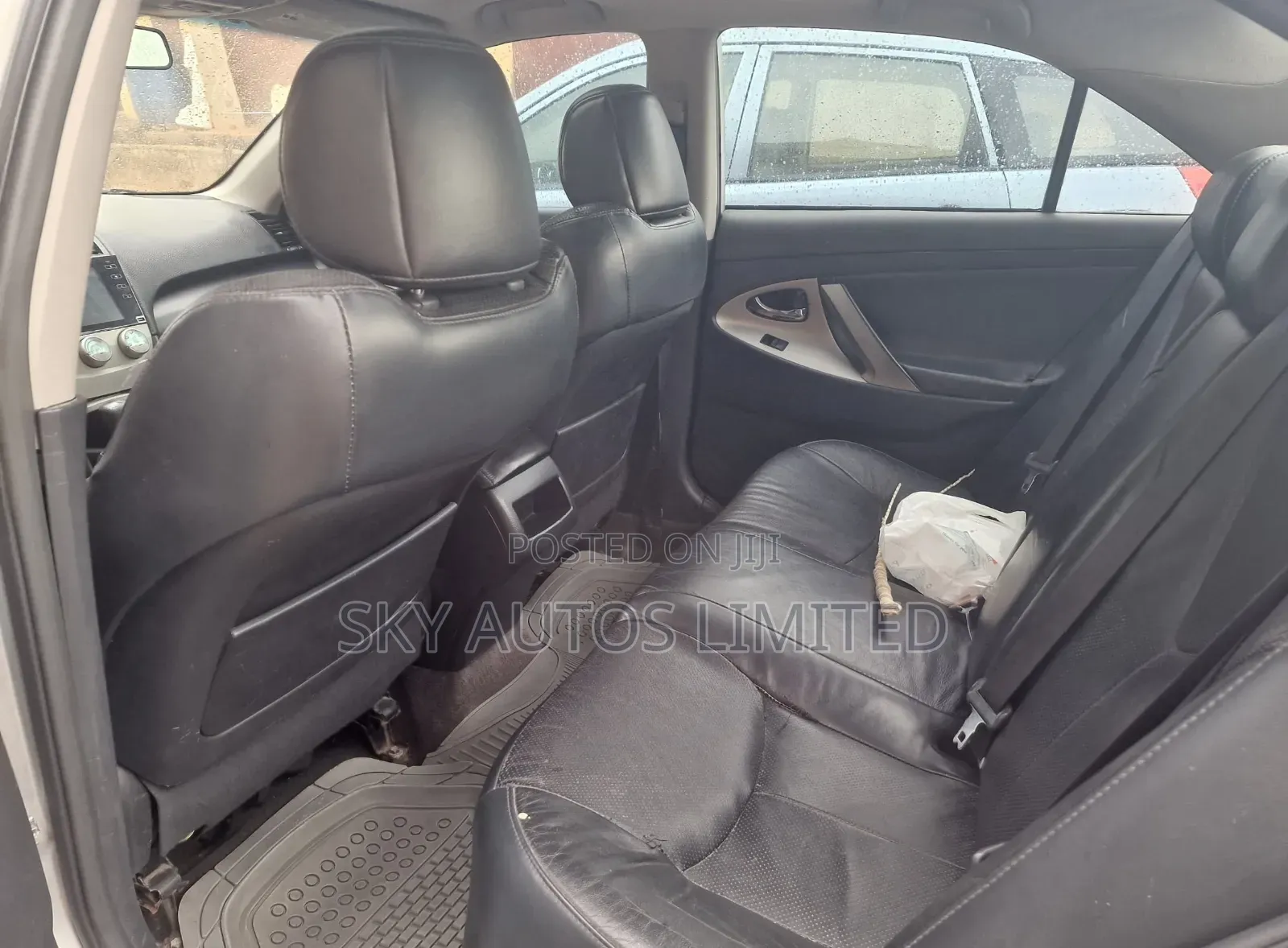 Toyota Camry SE V6 4dr Sedan (3.5L 6cyl 6AM) 2008 Silver
