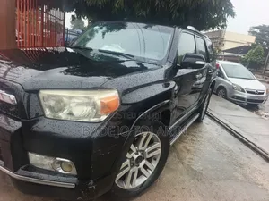 Toyota 4-Runner 2012 Black