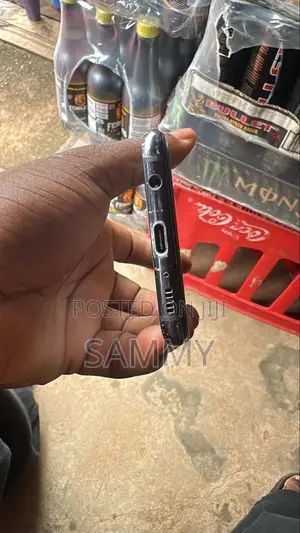 Samsung Galaxy S10e 128 GB Black