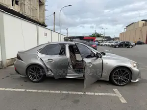 Lexus IS 200t 2017