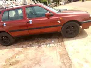 Volkswagen Golf 2002 Red
