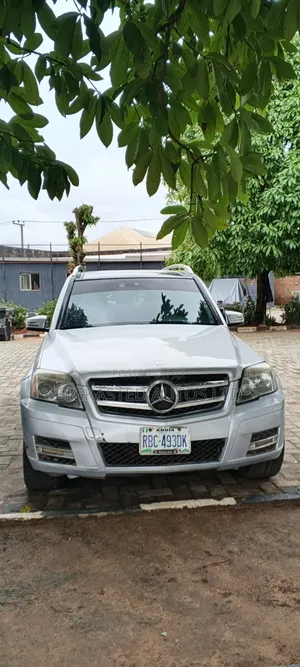 Mercedes-Benz GLK-Class 2012 Silver