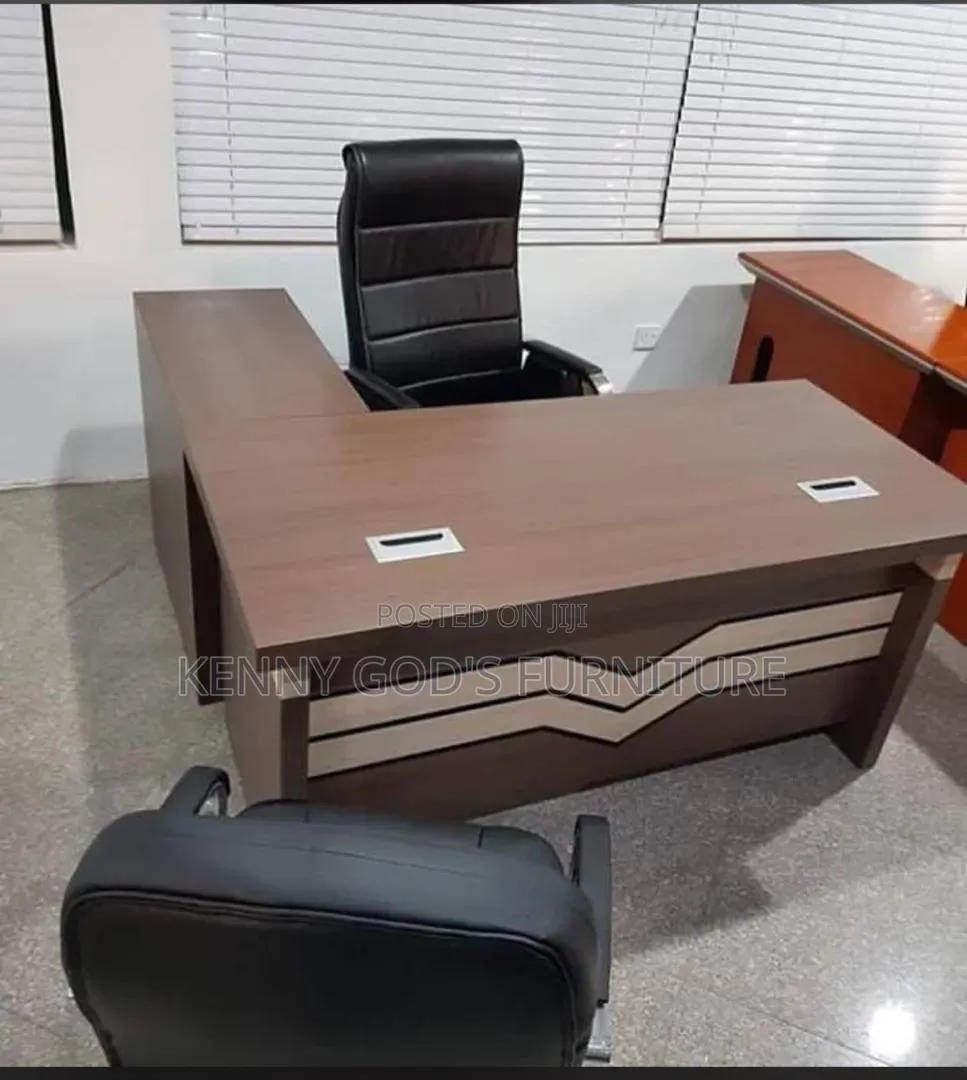 1.8mitre Classic Office Table