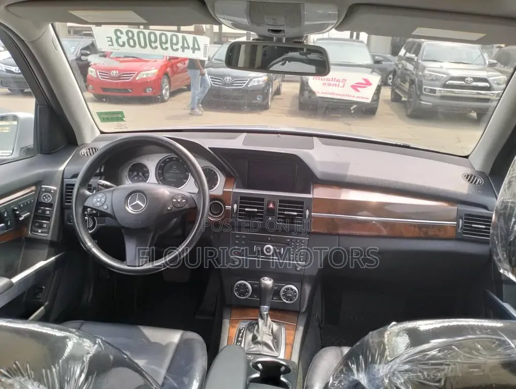 Mercedes-Benz GLK-Class 350 4MATIC 2010 Silver