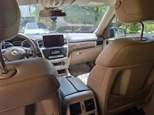 Mercedes-Benz M Class 2012 Blue