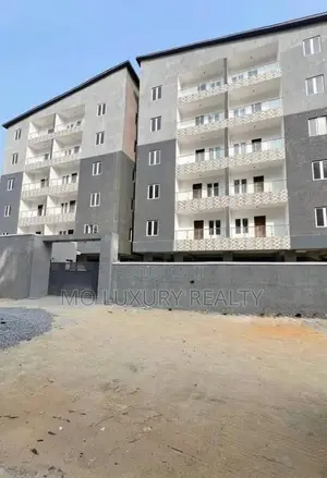 2bdrm Apartment in Lekki Phase 1 for rent