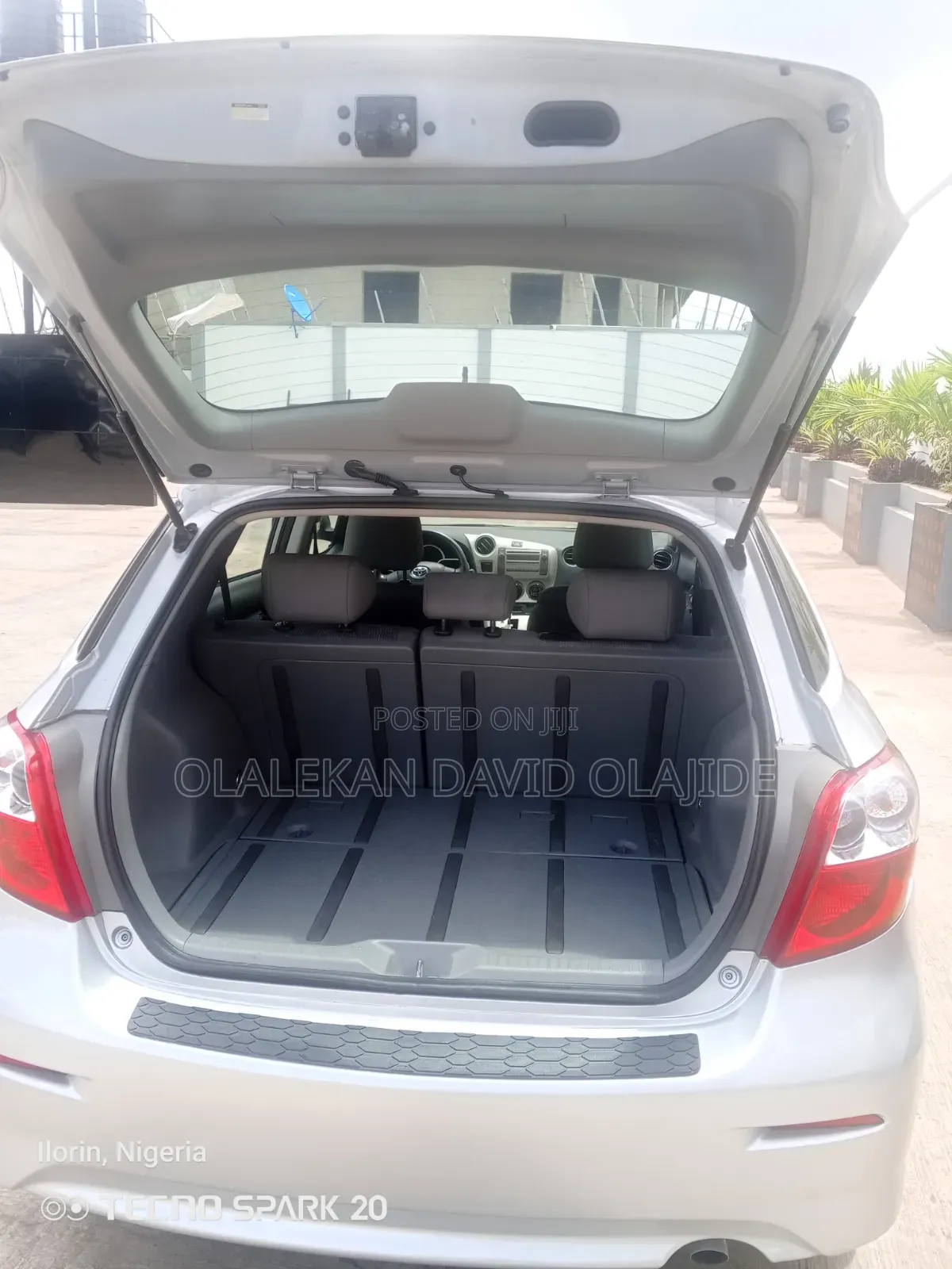 Toyota Matrix 2010 Silver
