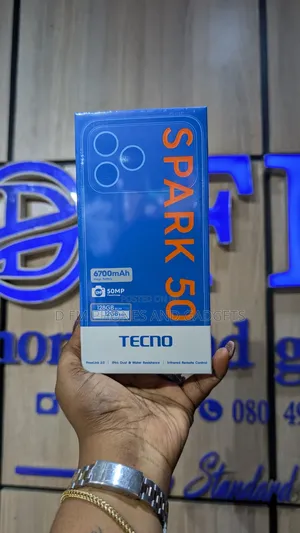 New Tecno Spark 50 128 GB Purple