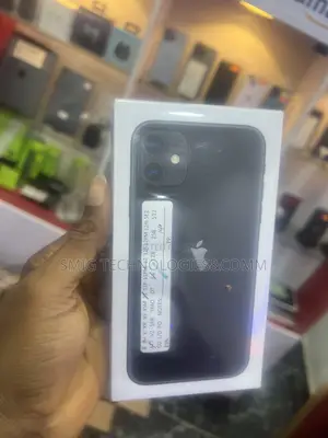 New Apple iPhone 11 64 GB Black