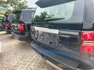 New Toyota Land Cruiser Prado 2025 Black