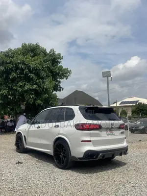 BMW X5 2021 White