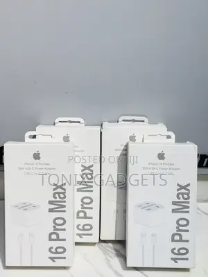 iPhone 35w Usb-C Power Adapter and Usb-C to C Cable