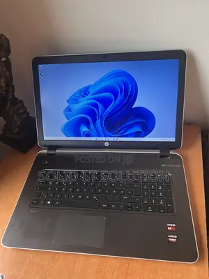 Laptop HP Pavilion 17 12GB AMD A8 HDD 250GB