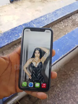 Apple iPhone XR 64 GB Black
