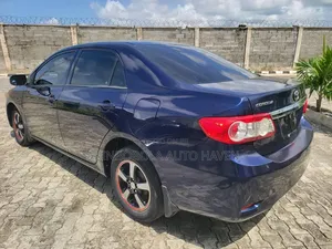 Toyota Corolla 2010 Blue