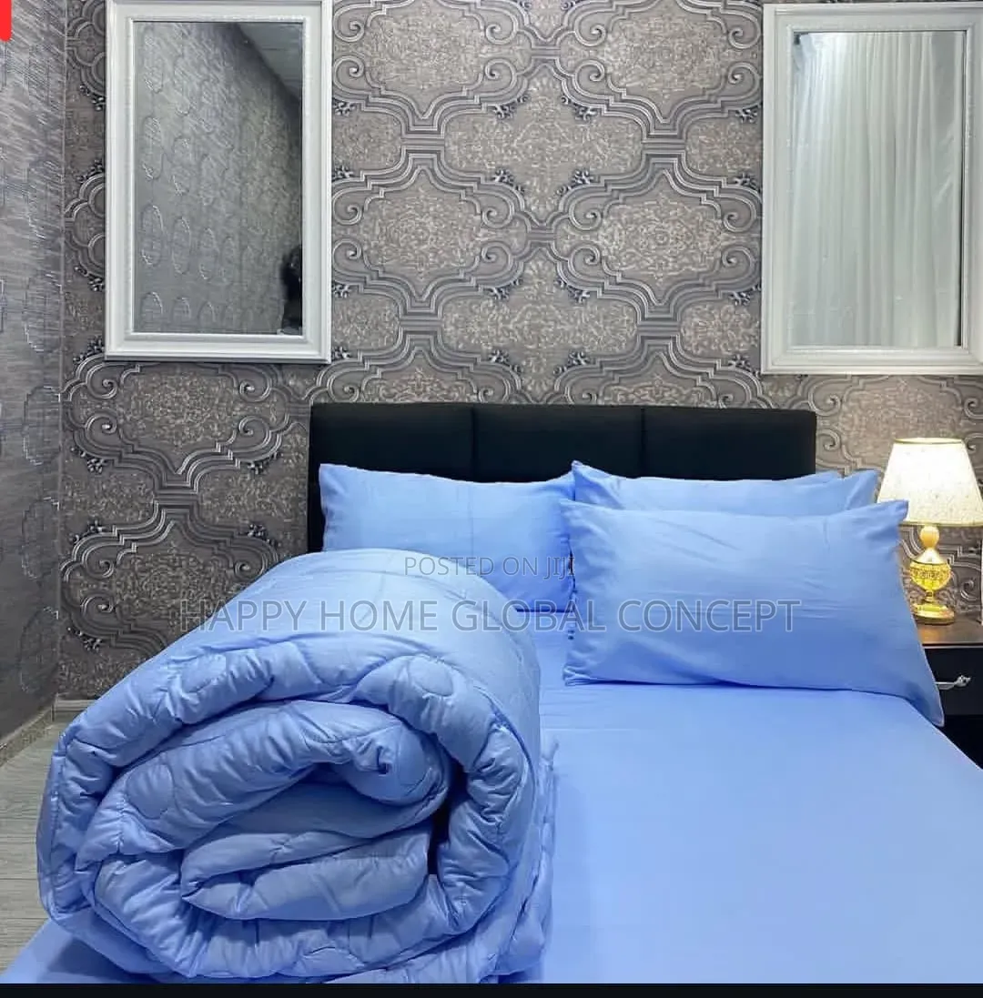 7 by 7 Plain Duvet Set