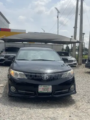 Toyota Camry 2014 Black