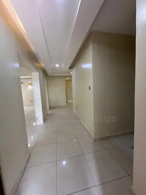4bdrm Townhouse / Terrace in Diplomatic Zone, Katampe Extension