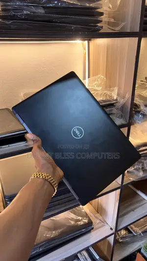 Laptop Dell Latitude 5580 8GB Intel Core i5 SSD 256GB