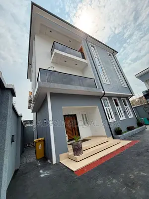 Furnished 4bdrm Duplex in Peter Odili Road for sale