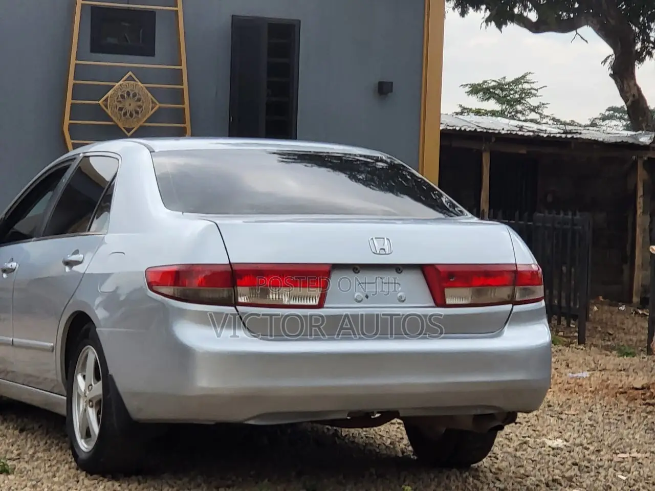 Honda Accord 2004 Silver