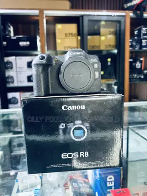 Canon Eos R8 Body